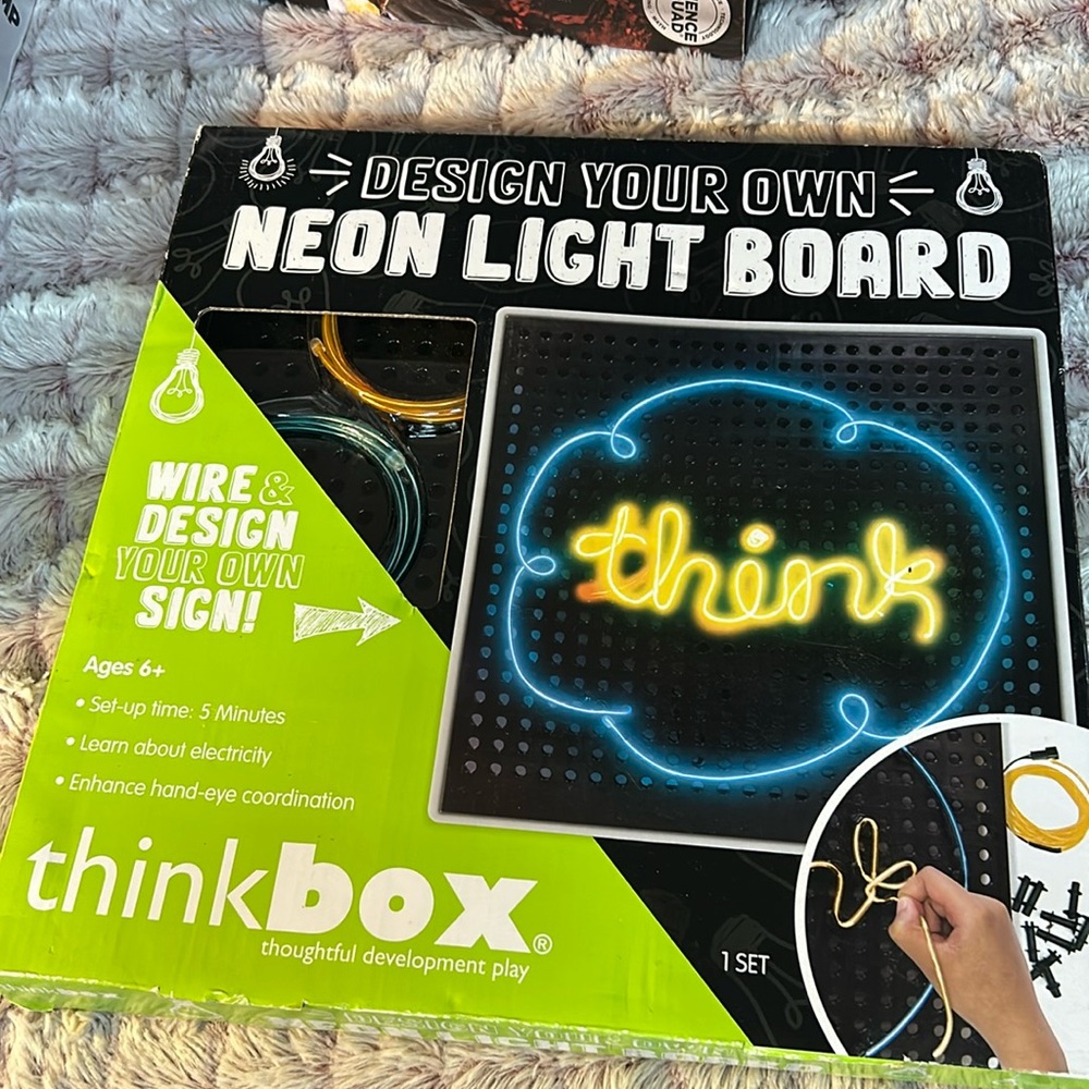 Design your own Neon light board